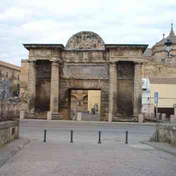 Click para ampliar. Pulsa en el nombre para ver la ficha. Corduba 4 Acceso monumental moderno